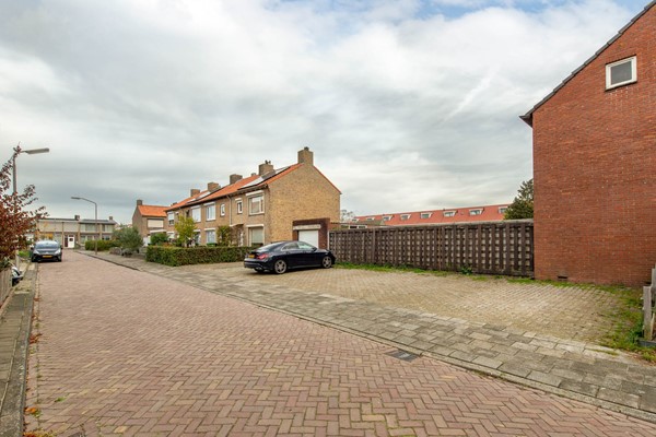 Medium property photo - Pater Beckerstraat 19, 4731 AK Oudenbosch